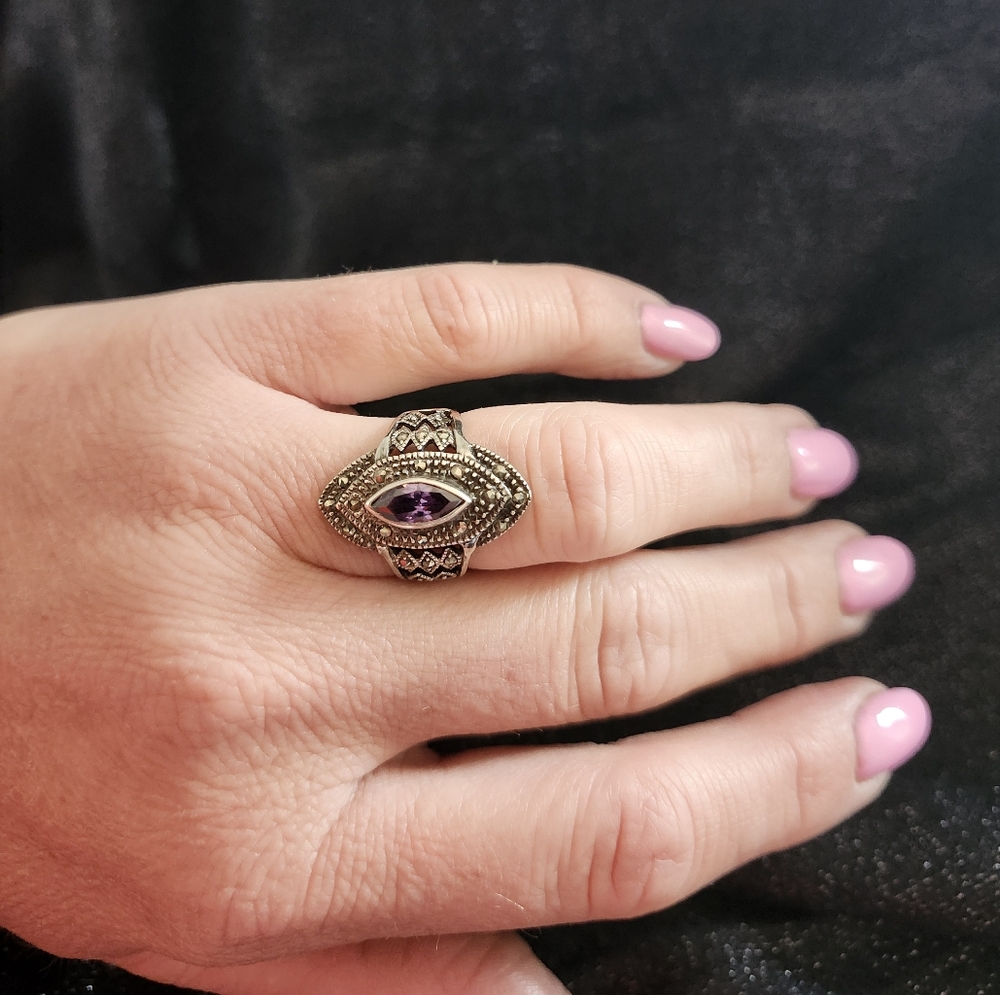 Size 7 Amerhyst Marcasite